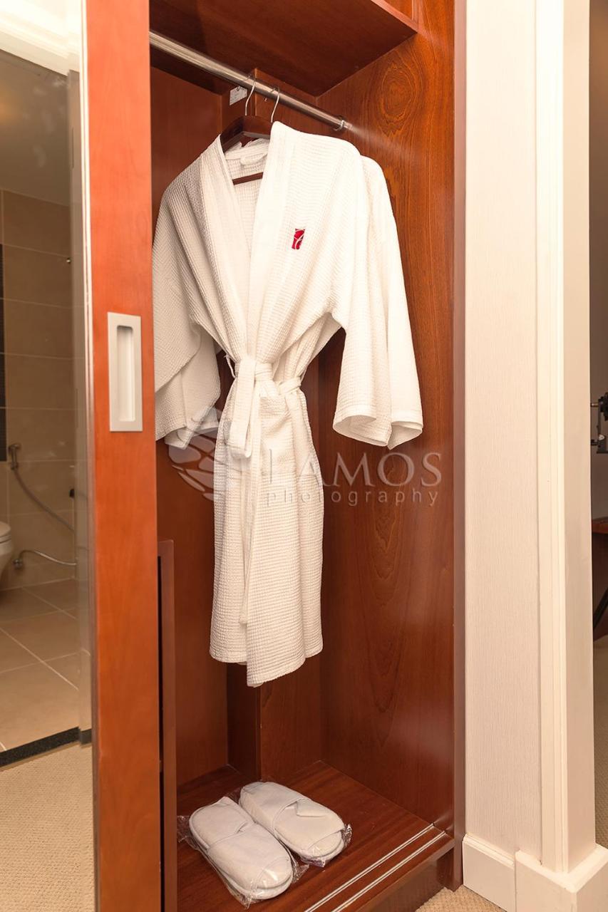Catina Saigon Hotel Bandar Ho Chi Minh Luaran gambar